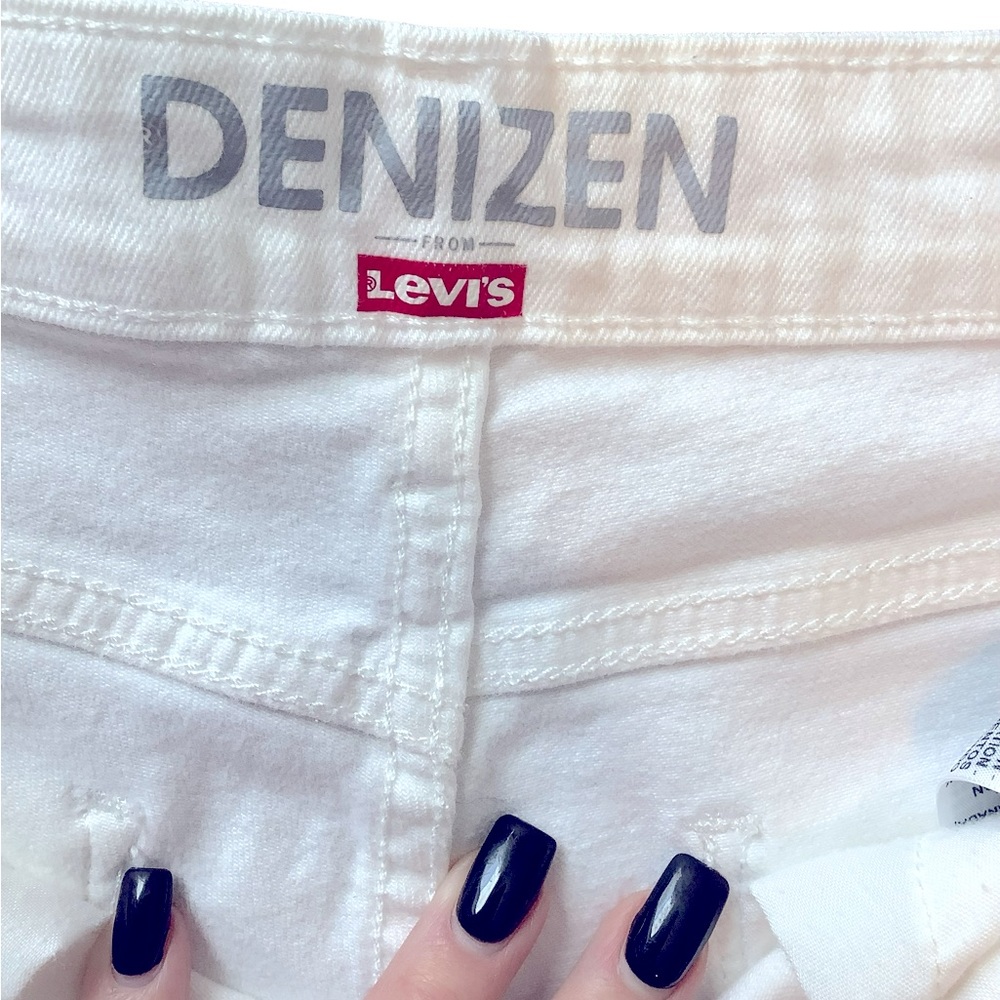 Denizen Levi’s Women’s Capris EUC - Picture 6 of 10